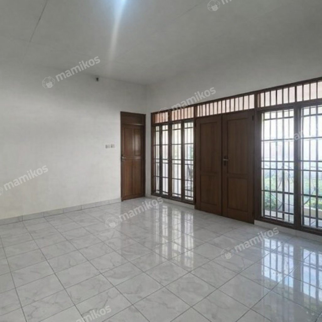 Rumah Sertifikat SHM 4 Kamar Tidur 3 Kamar Mandi Bangka Jakarta Selatan - Photo 3