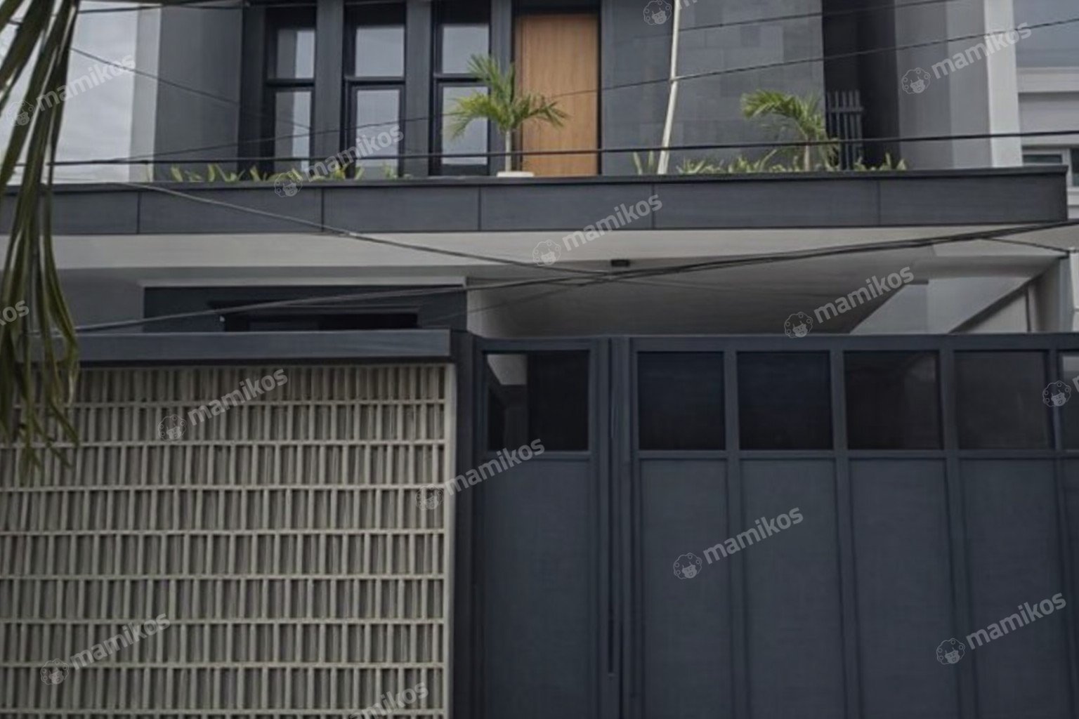 Rumah Sertifikat SHM 4 Kamar Tidur 5 Kamar Mandi Pondok Indah Jakarta Selatan