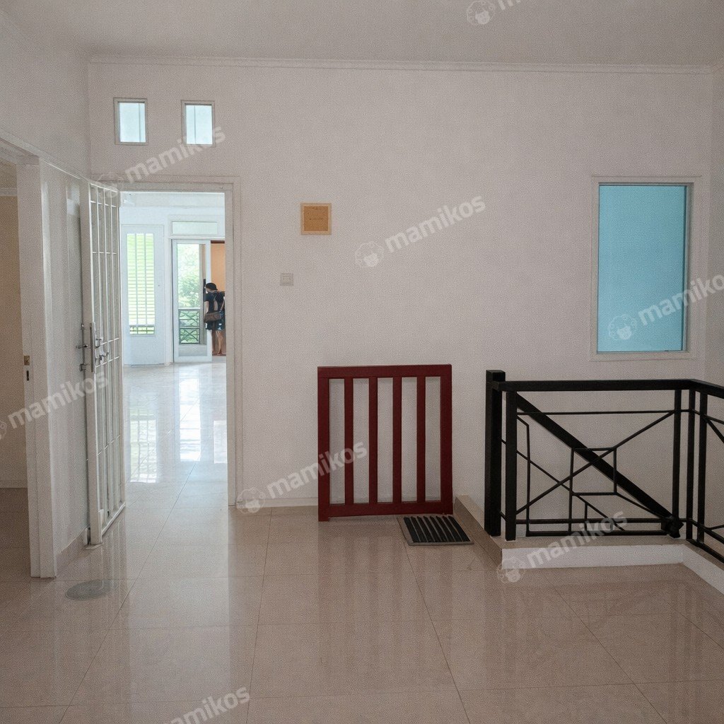 Rumah 4 Kamar Tidur 3 Kamar Mandi 2 Lantai Sunter Jakarta Utara - Photo 3