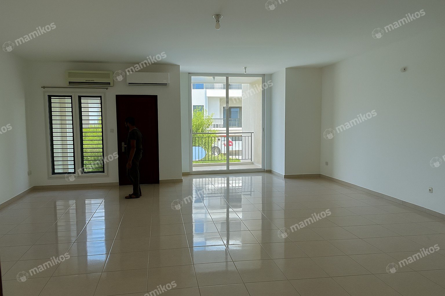 Rumah 4 Kamar Tidur 3 Kamar Mandi 2 Lantai Sunter Jakarta Utara - Photo 4