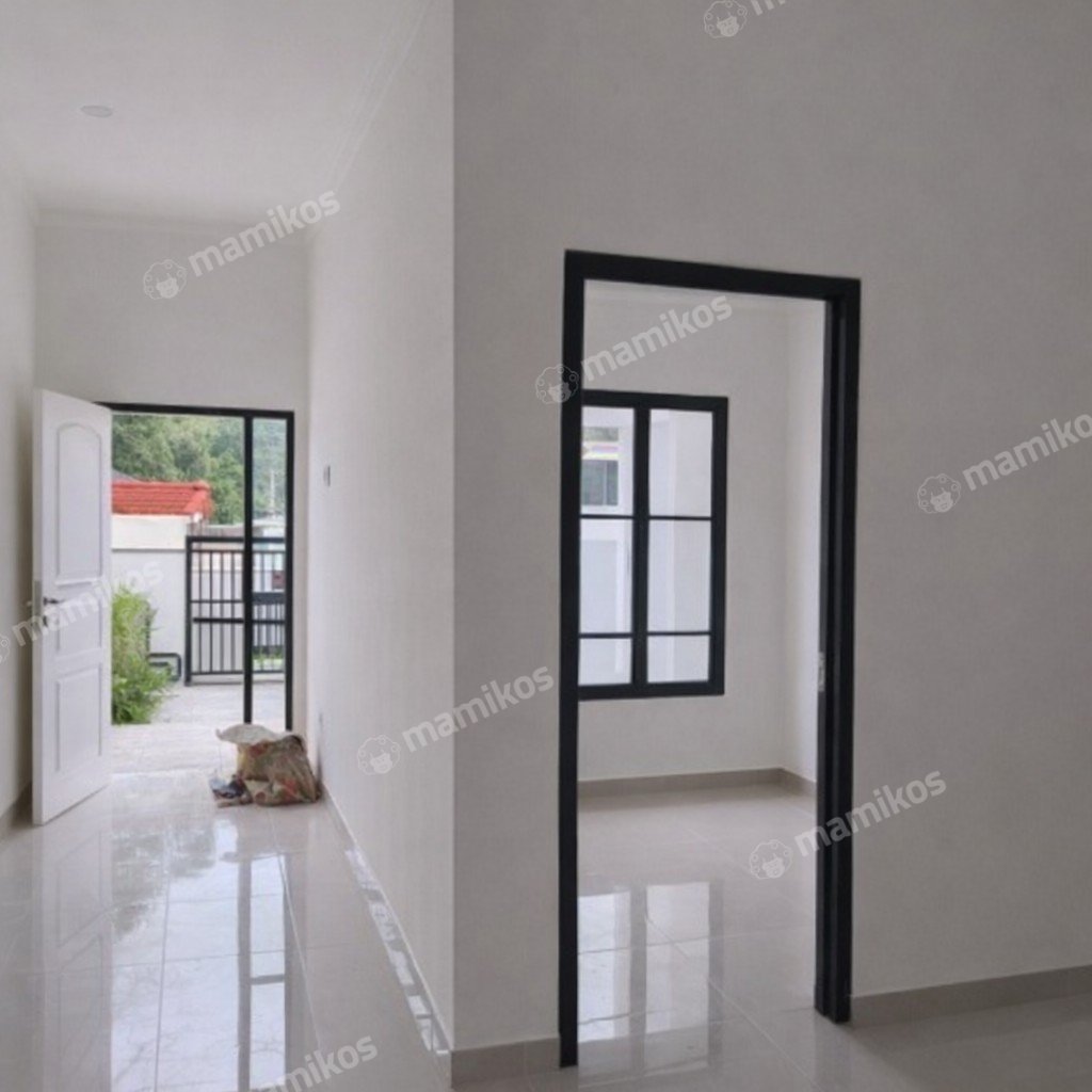 Rumah Sertifikat SHM 3 Kamar Tidur 3 Kamar Mandi Green garden Jakarta Barat - Photo 2