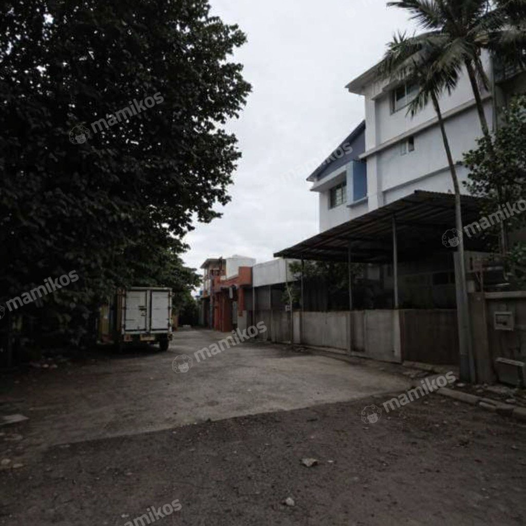 Rumah Sertifikat HGB 6 Kamar Tidur 3 Kamar Mandi Srengseng Jakarta Barat - Photo 5