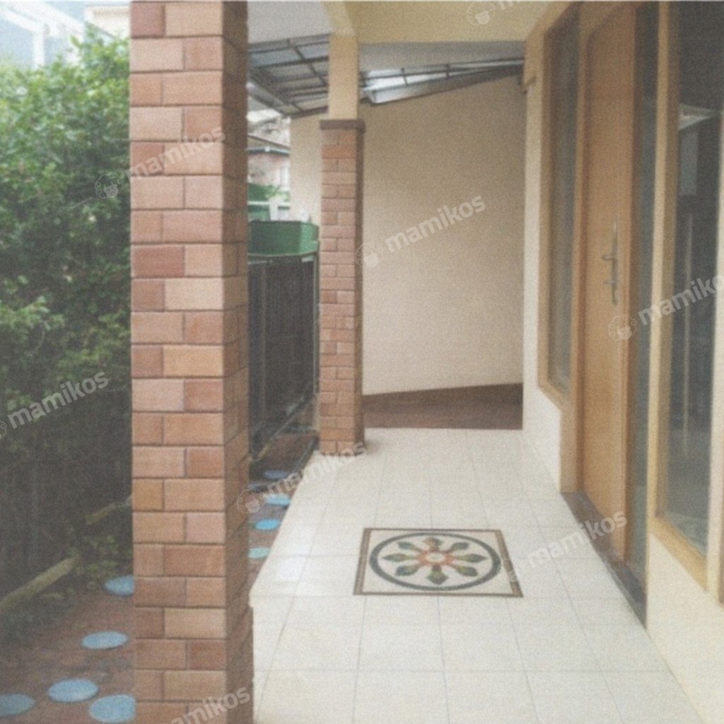 Rumah Sertifikat SHM 4 Kamar Tidur 2 Kamar Mandi Tebet Jakarta Selatan - Photo 3