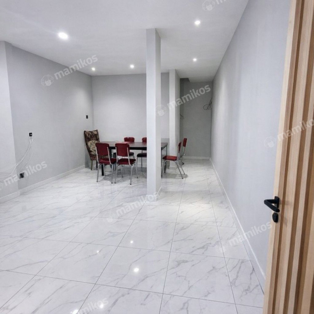 Rumah Sertifikat SHM 3 Kamar Tidur 3 Kamar Mandi Kemang Jakarta Selatan - Photo 2