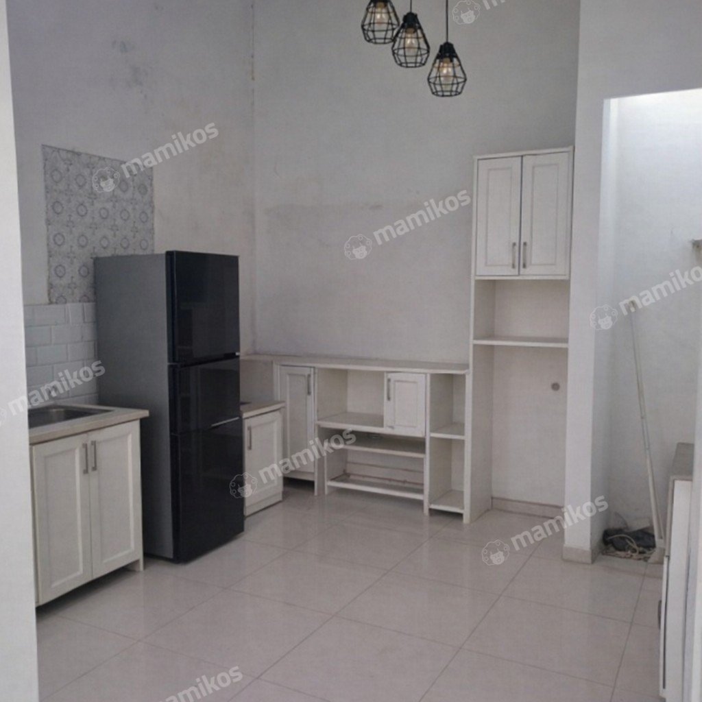 Rumah Sertifikat SHM 5 Kamar Tidur 4 Kamar Mandi Citra Grand Jakarta Timur - Photo 4