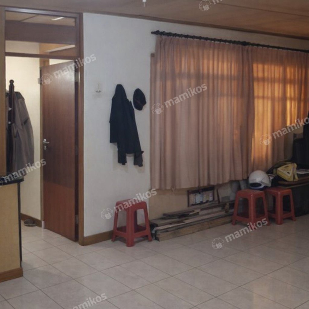 Rumah Sertifikat SHM 3 Kamar Tidur 1 Kamar Mandi Tanjung Duren Jakarta Barat - Photo 2