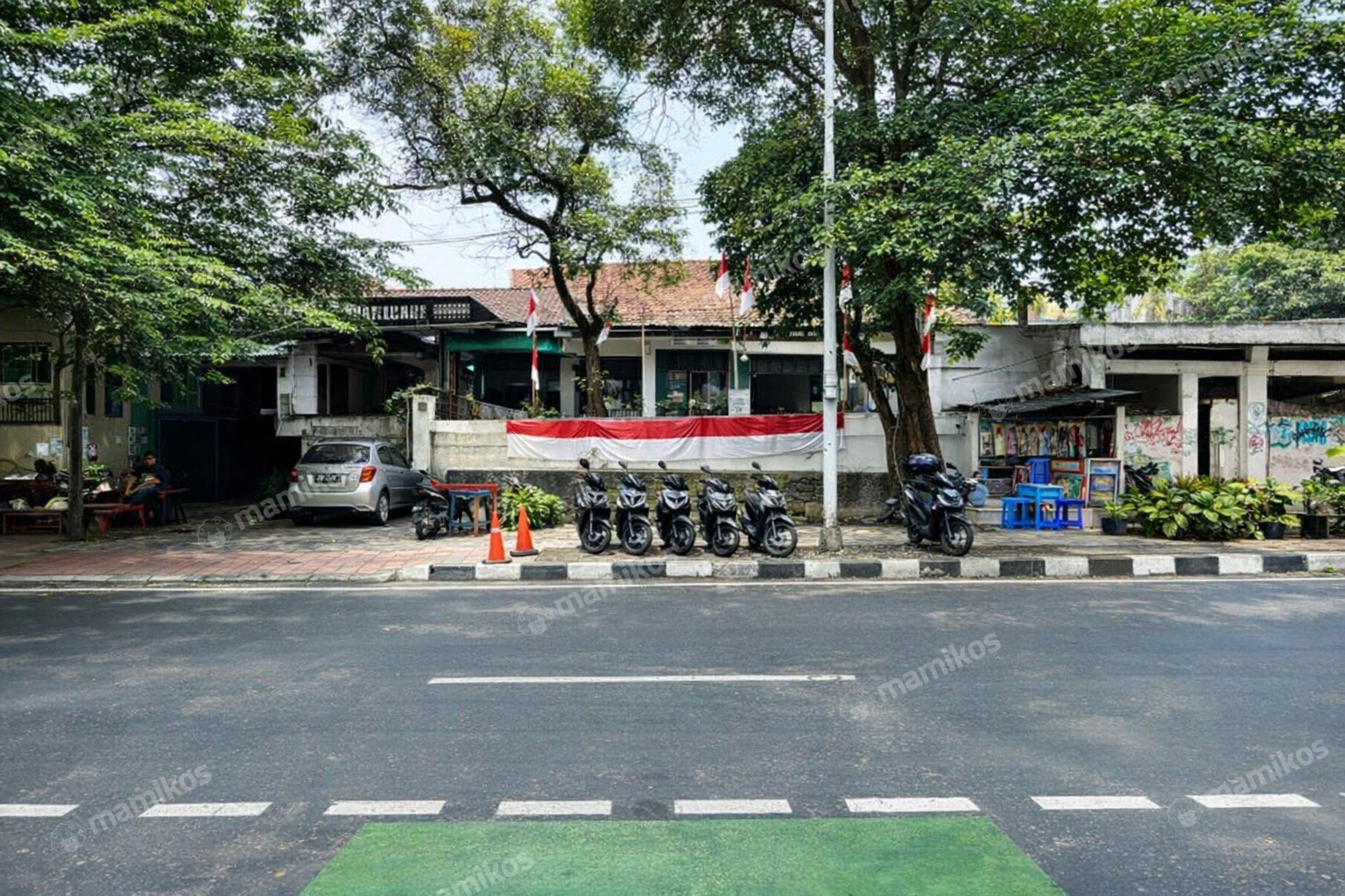 Rumah Sertifikat SHM 2 Kamar Tidur 3 Kamar Mandi Tebet Jakarta Selatan