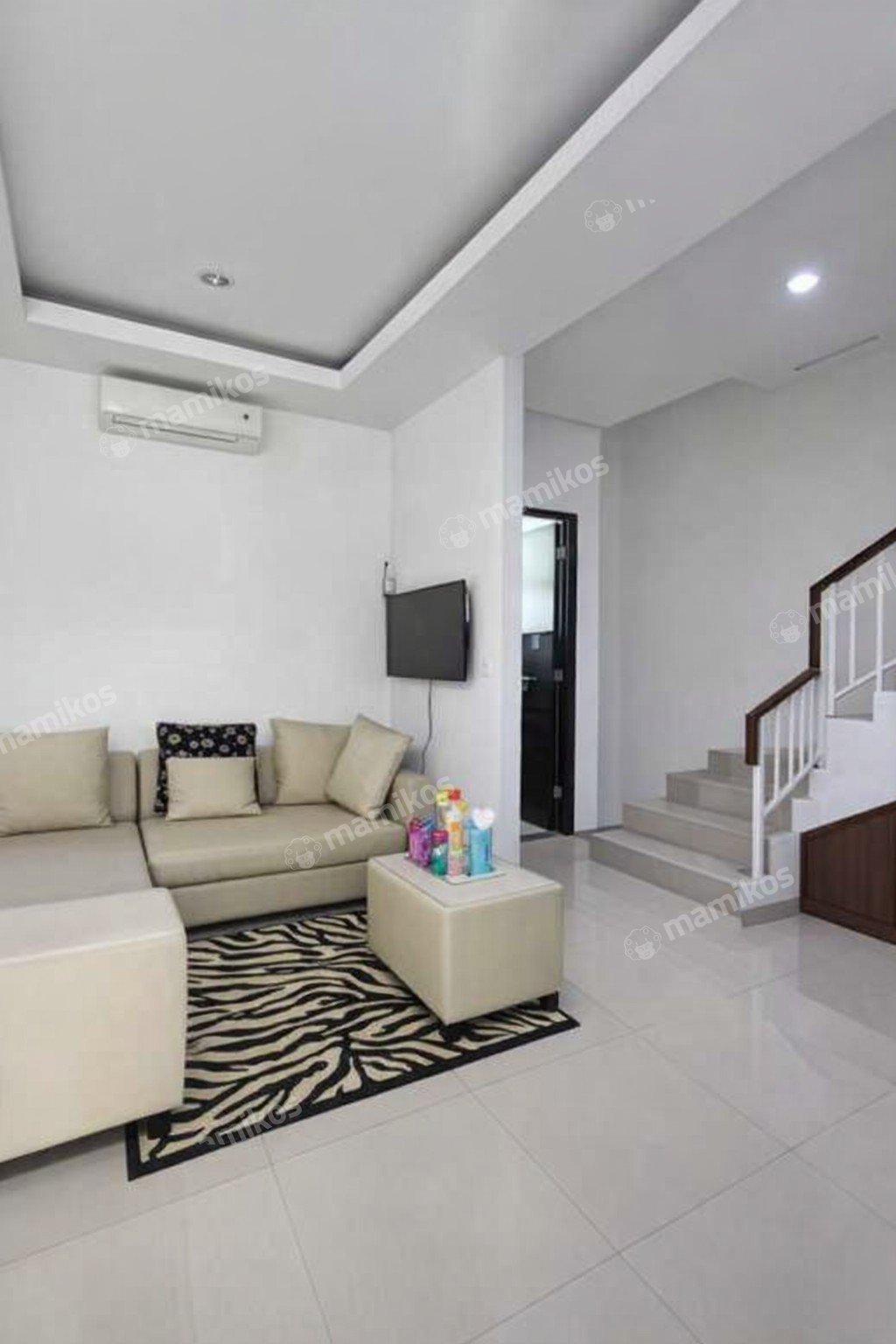 Rumah Sertifikat SHM 2 Kamar Tidur 2 Kamar Mandi Metland Puri Jakarta Barat - Photo 2