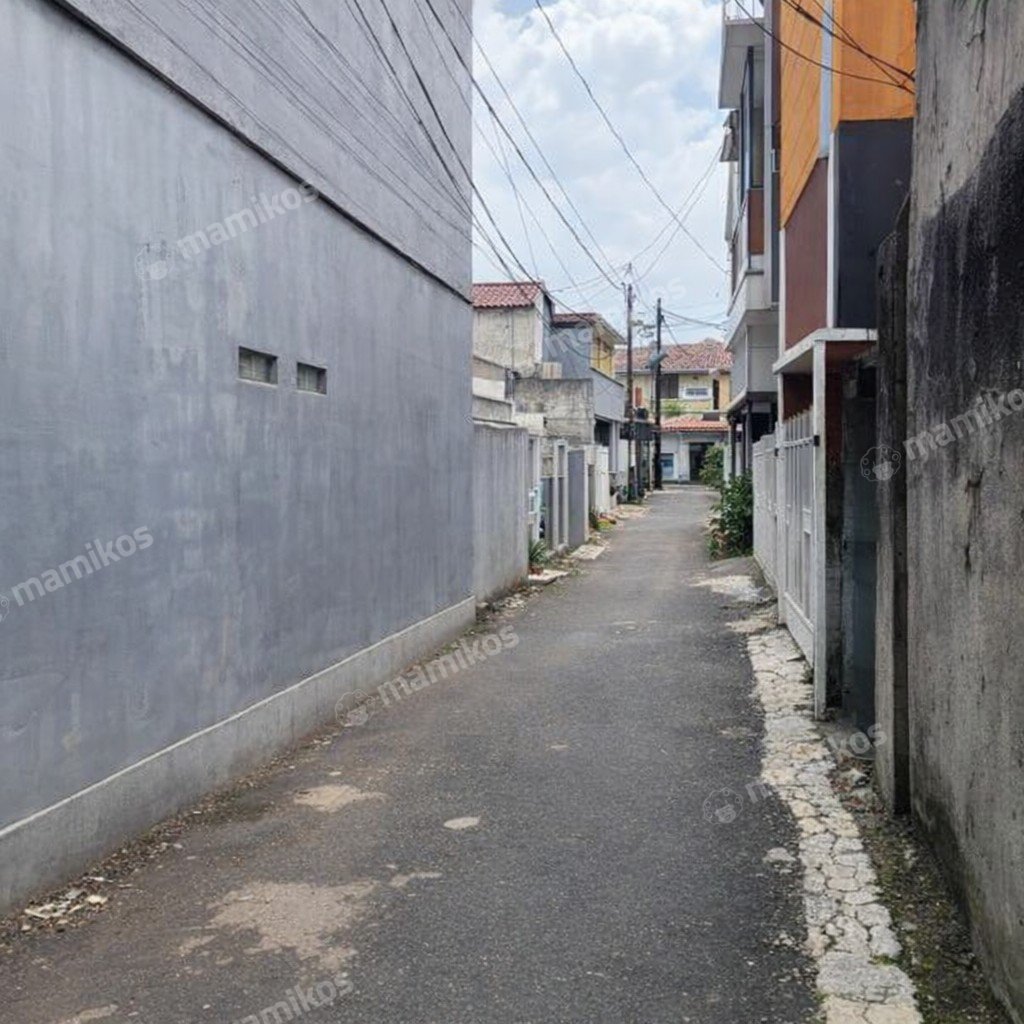 Rumah Sertifikat SHM 2 Kamar Tidur 2 Kamar Mandi Condet Jakarta Timur - Photo 3
