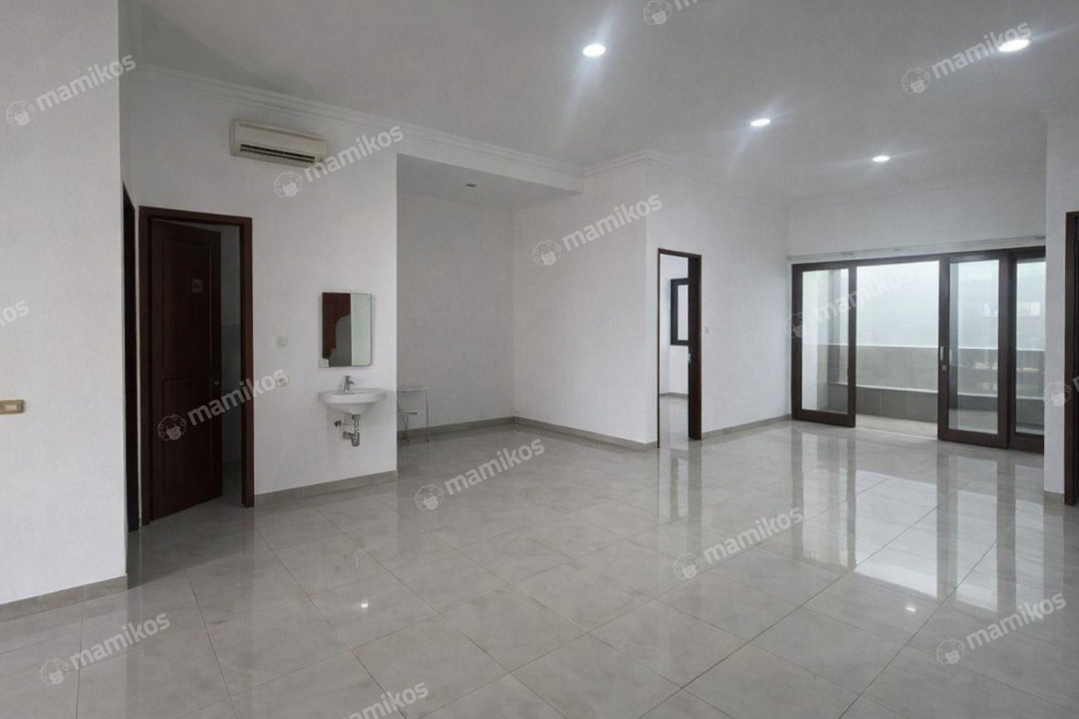 Rumah Sertifikat SHM 3 Kamar Tidur 2 Kamar Mandi Meruya Jakarta Barat