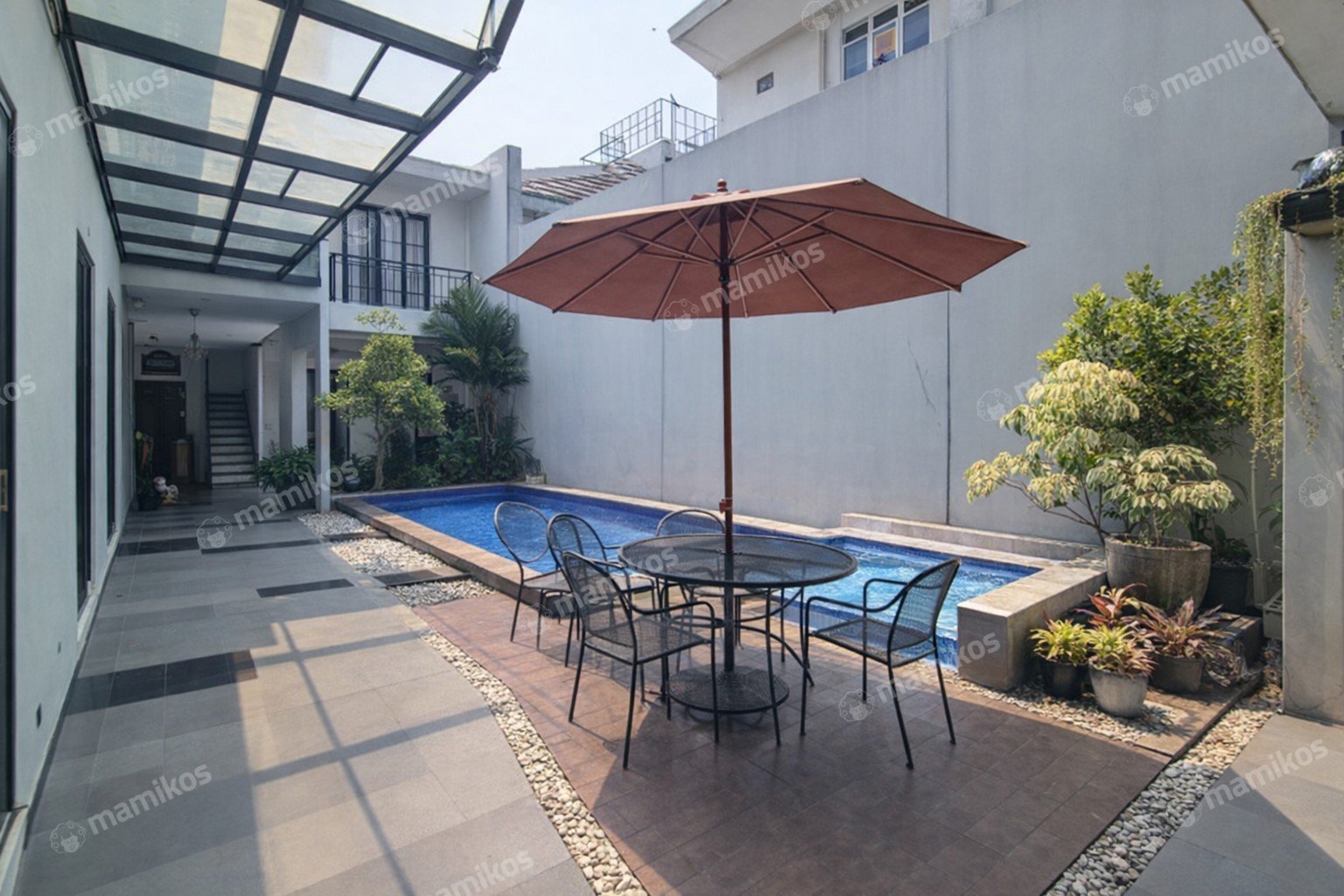Rumah 5KT 4KM Cilandak Jakarta Selatan