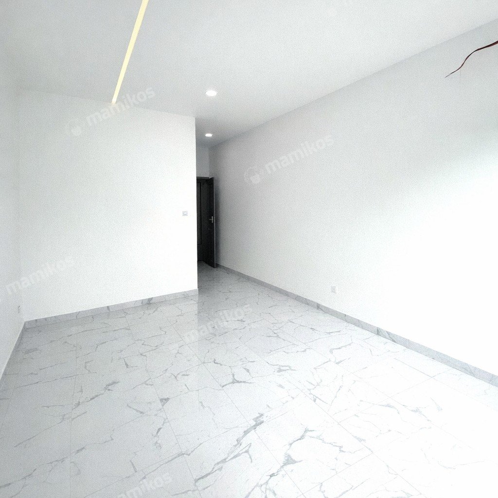 Rumah Sertifikat SHM 3 Kamar Tidur 3 Kamar Mandi Duri Kepa Jakarta Barat - Photo 2