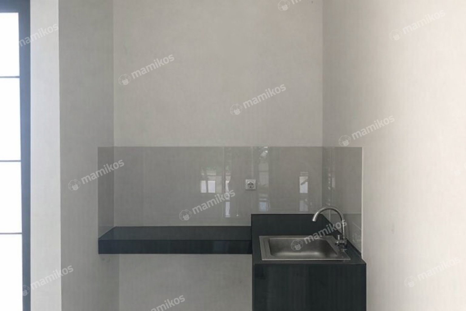 Rumah Sertifikat PPJB 2 Kamar Tidur 1 Kamar Mandi Semanan Jakarta Barat