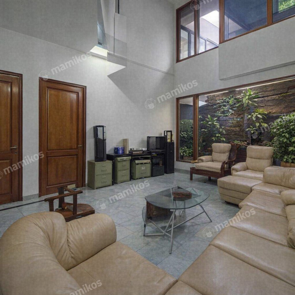 Rumah Sertifikat SHM 4 Kamar Tidur 3 Kamar Mandi Sunrise Garden Jakarta Barat - Photo 2