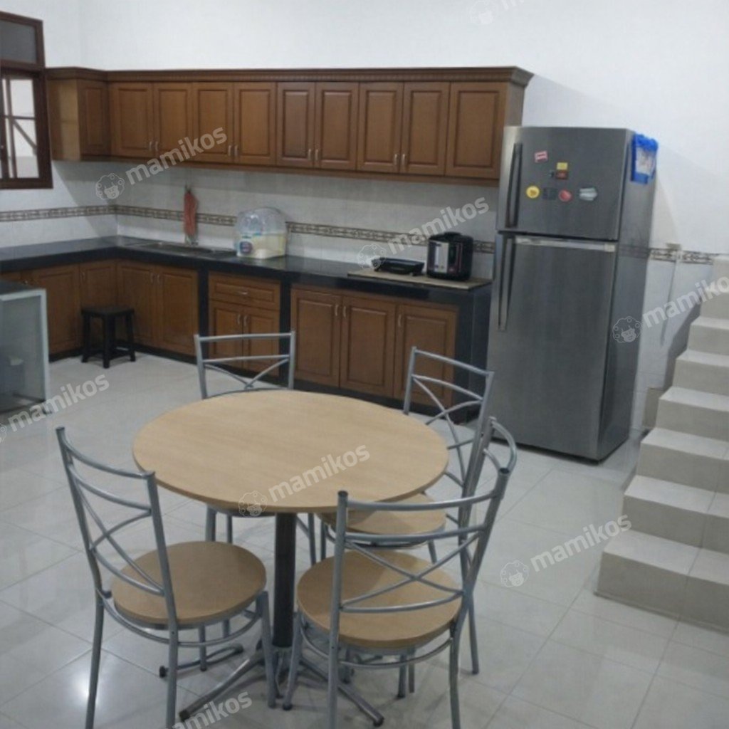 Rumah Sertifikat SHM 4 Kamar Tidur 4 Kamar Mandi Semanan Jakarta Barat - Photo 2