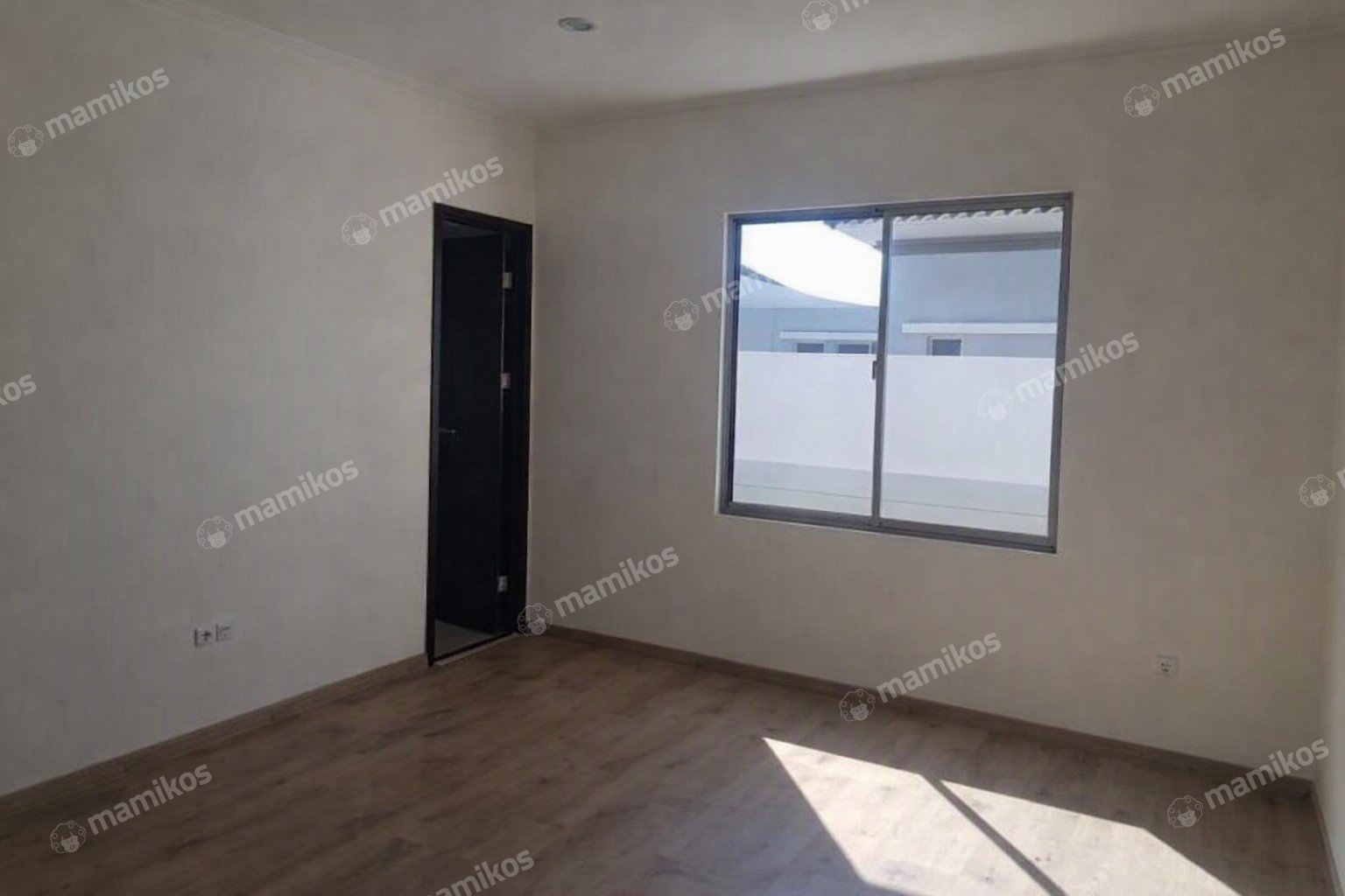 Rumah Sertifikat SHM 3 Kamar Tidur 3 Kamar Mandi Pantai Indah Kapuk Jakarta Utara - Photo 3