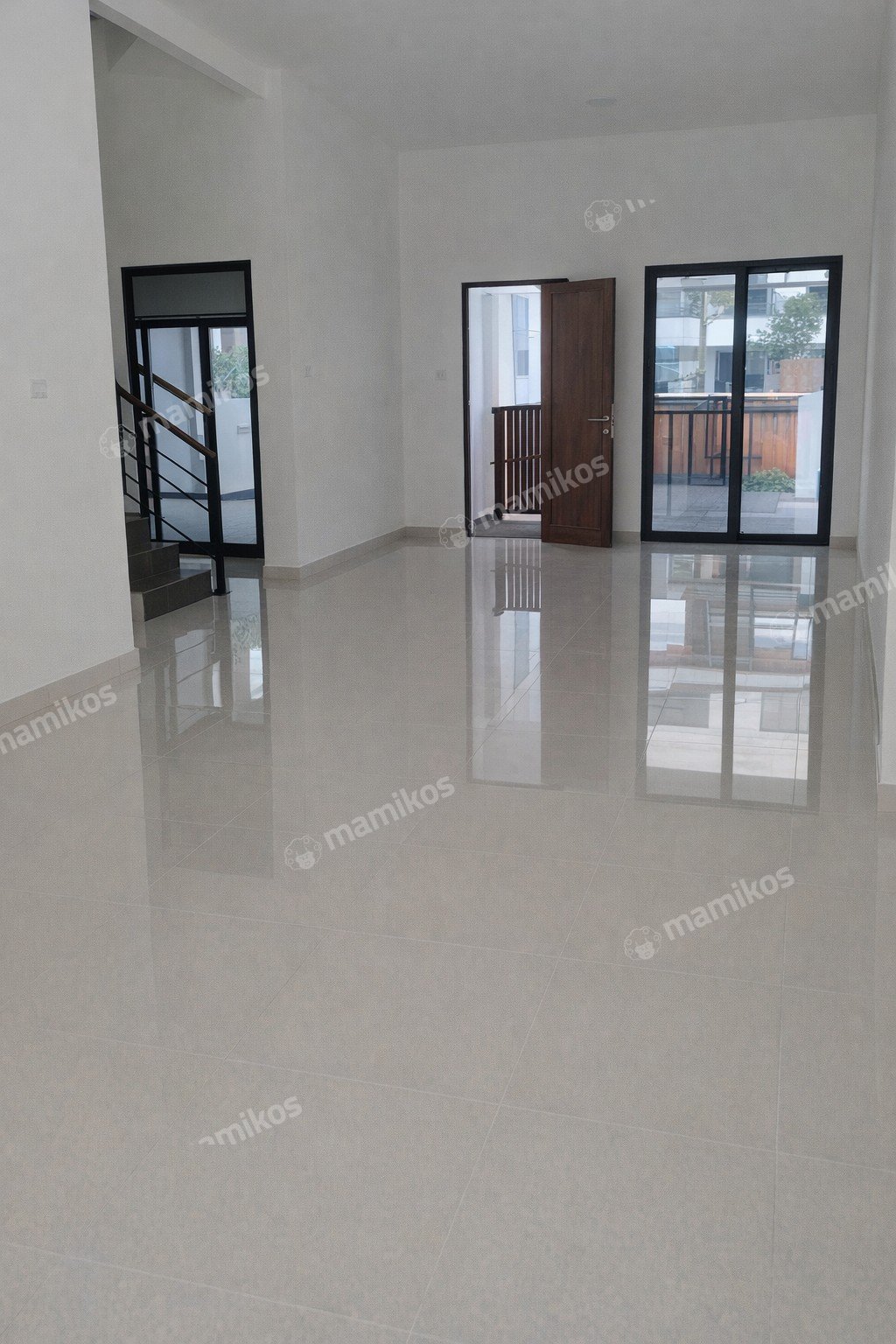 Rumah Sertifikat SHM 3 Kamar Tidur 3 Kamar Mandi Duren Sawit Jakarta Timur - Photo 4