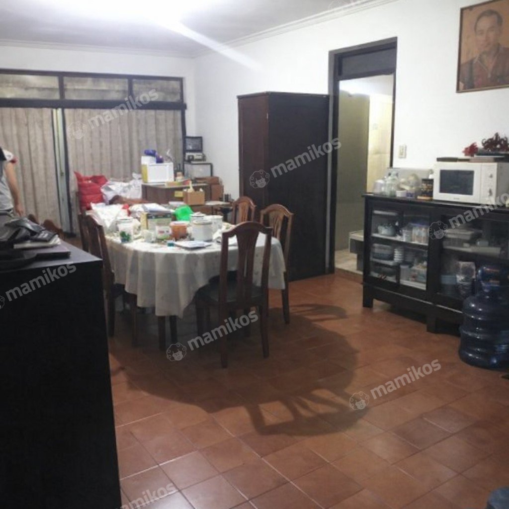 Rumah Sertifikat SHM 4 Kamar Tidur 2 Kamar Mandi Kebayoran Baru Jakarta Selatan - Photo 3