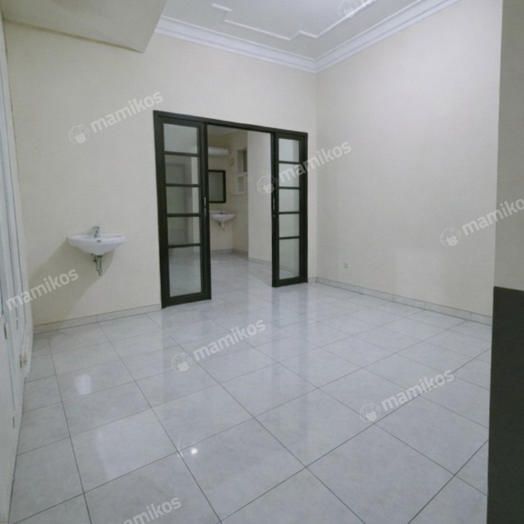 Rumah Sertifikat SHM 3 Kamar Tidur 2 Kamar Mandi Kemanggisan Jakarta Barat - Photo 3