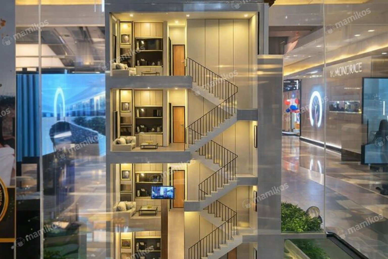 Rumah Sertifikat SHM 5 Kamar Tidur 4 Kamar Mandi Villa Meruya Jakarta Barat