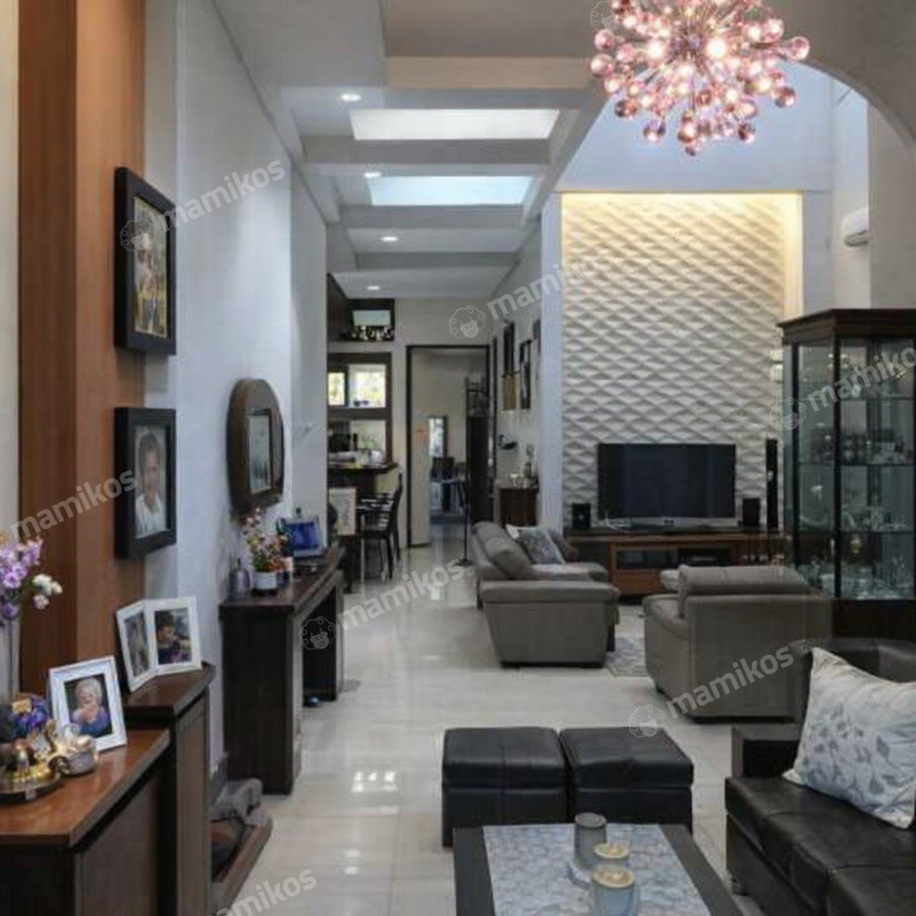 Rumah Sertifikat SHM 7 Kamar Tidur 4 Kamar Mandi Raffles Hills Jakarta Timur - Photo 3