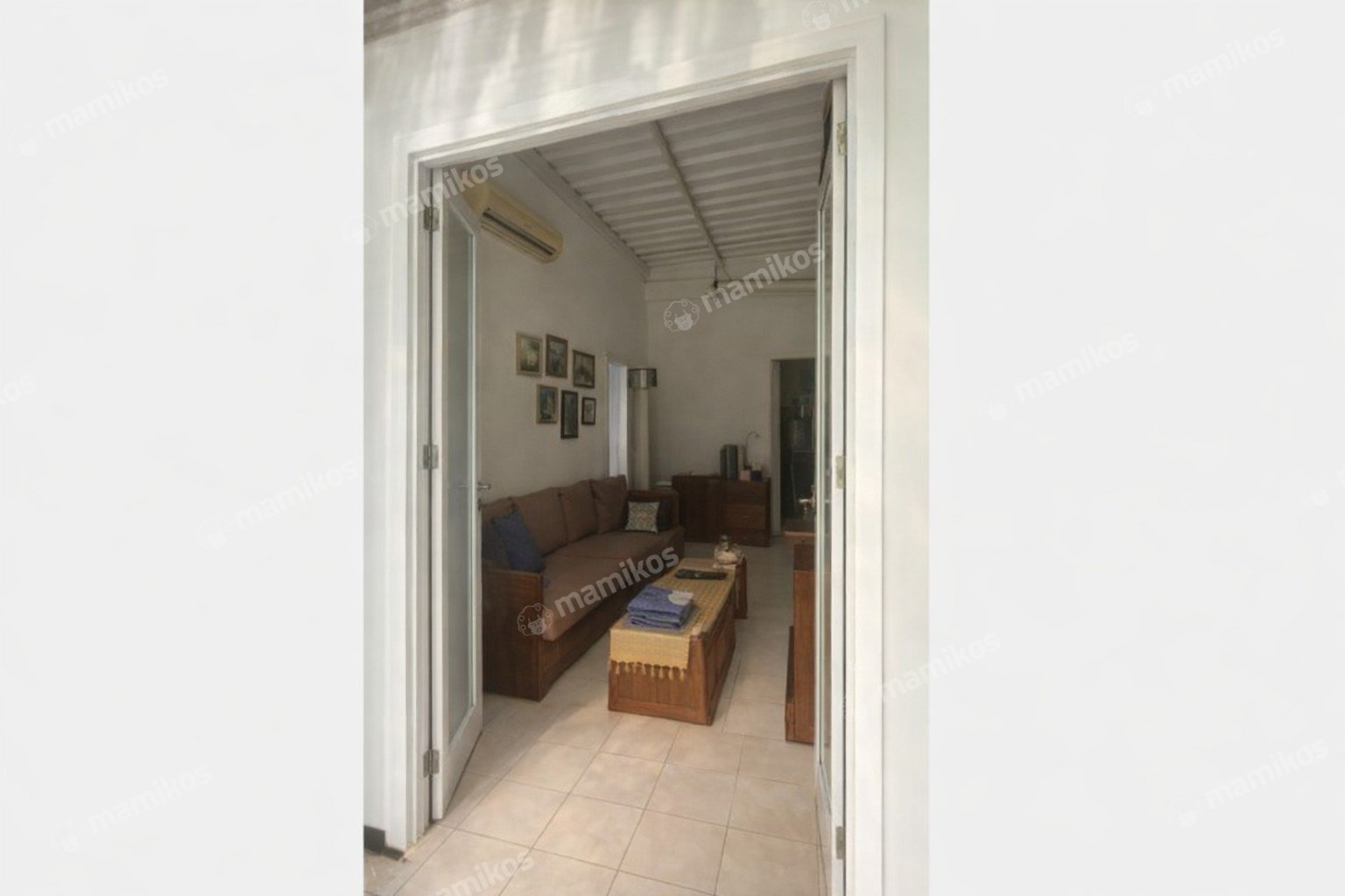 Rumah Sertifikat SHM 3 Kamar Tidur 3 Kamar Mandi Bintaro Jakarta Selatan - Photo 2
