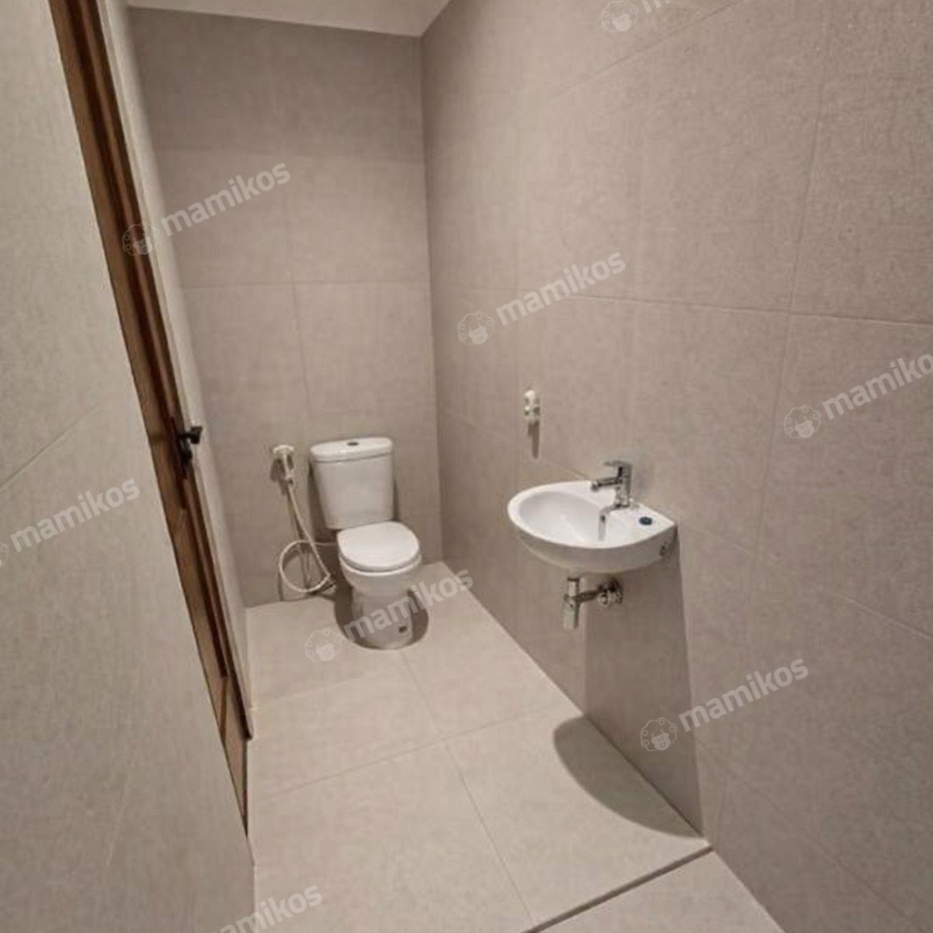 Rumah Sertifikat SHM 3 Kamar Tidur 3 Kamar Mandi Cinere Jakarta Selatan - Photo 5