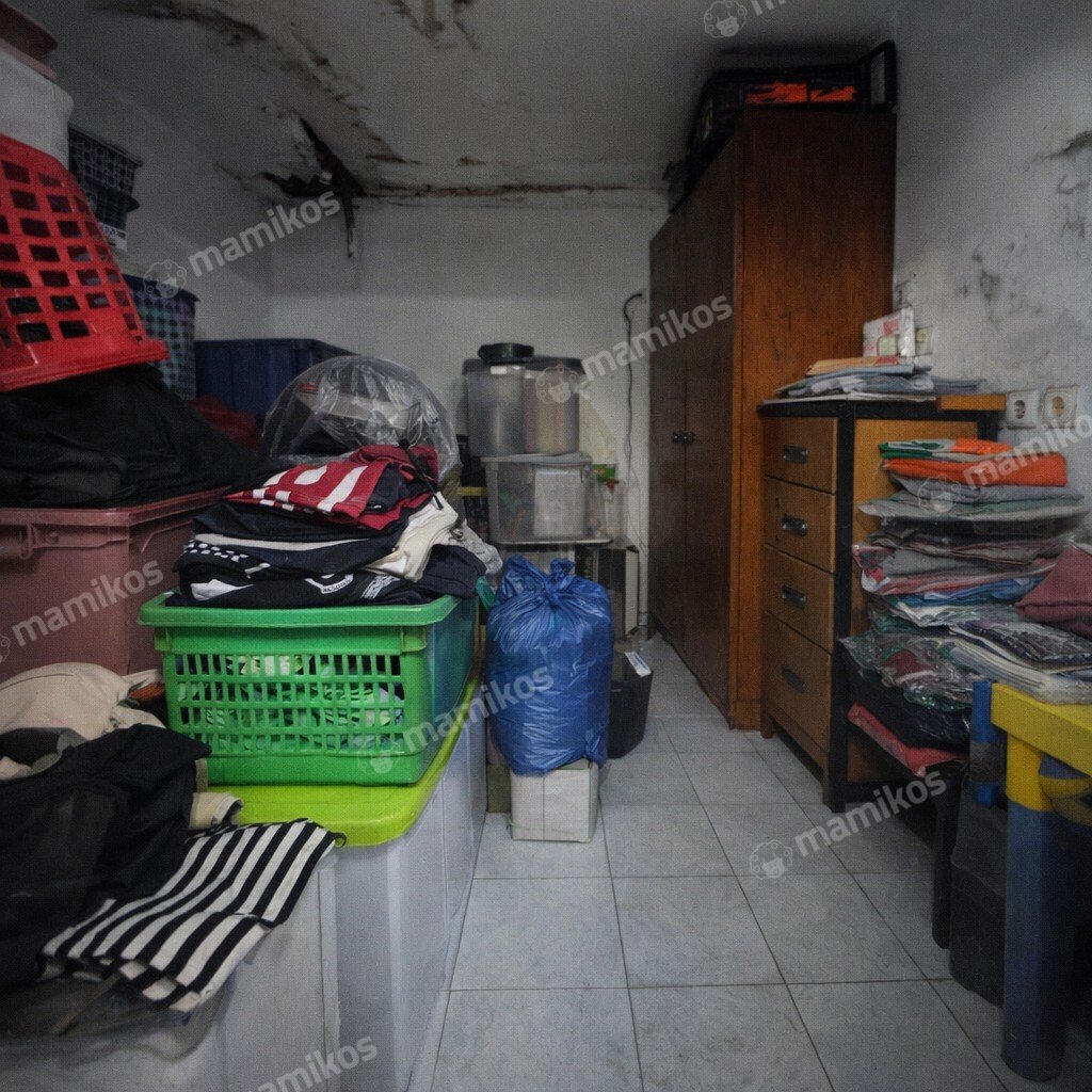 Rumah Sertifikat SHM 3 Kamar Tidur 2 Kamar Mandi Tanjung Duren Jakarta Barat - Photo 4