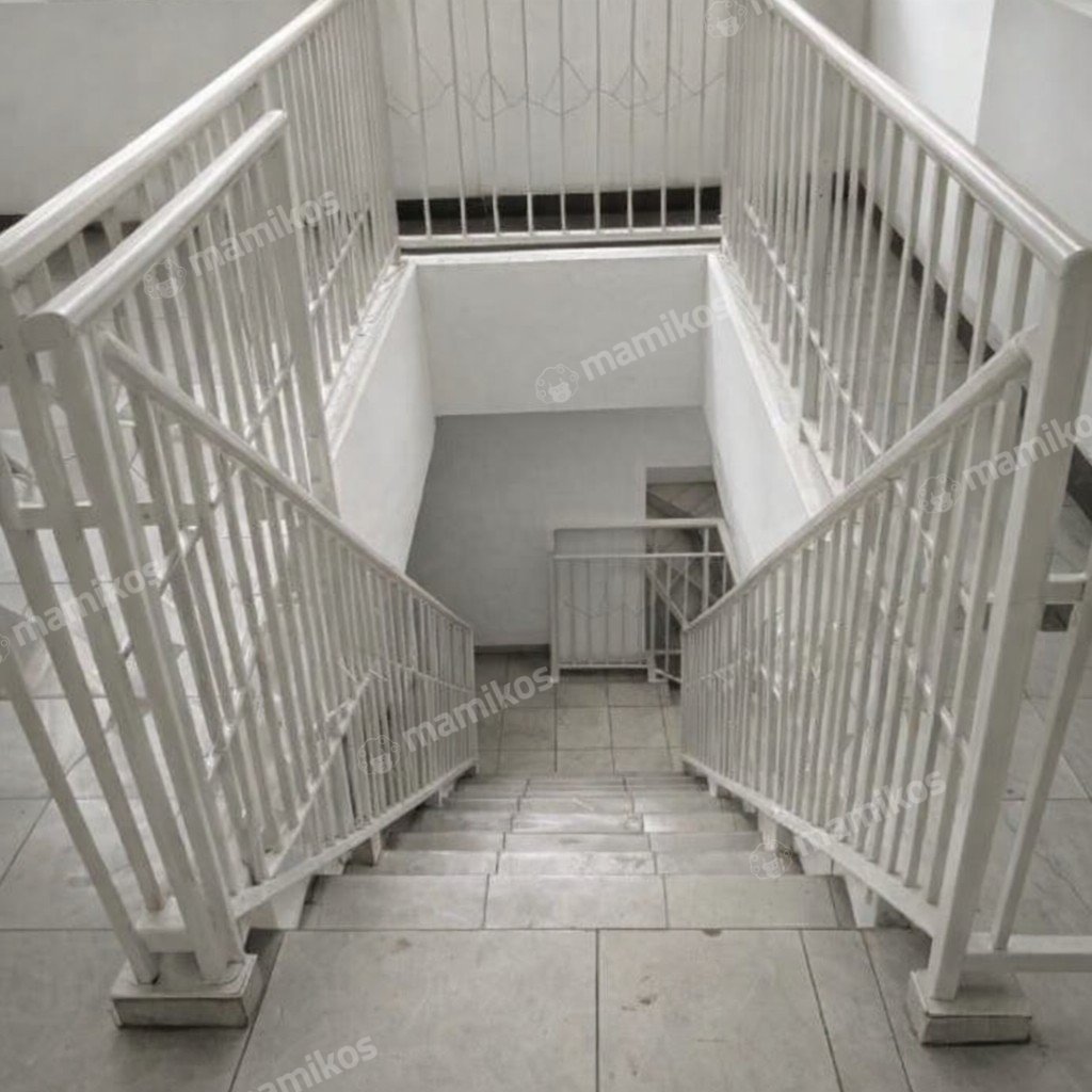 Rumah Sertifikat SHM 5 Kamar Tidur 3 Kamar Mandi Jatinegara Jakarta Timur - Photo 4