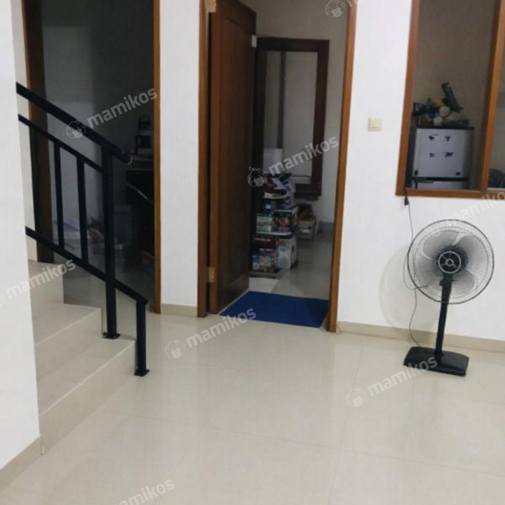 Rumah Sertifikat SHM 3 Kamar Tidur 2 Kamar Mandi Condet Jakarta Timur - Photo 5
