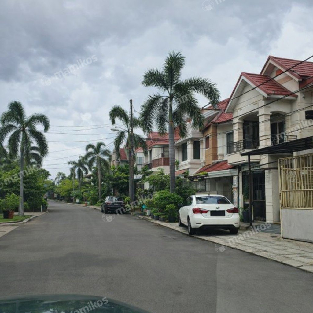 Rumah Sertifikat SHM 5 Kamar Tidur 3 Kamar Mandi Citra Garden Jakarta Barat - Photo 4