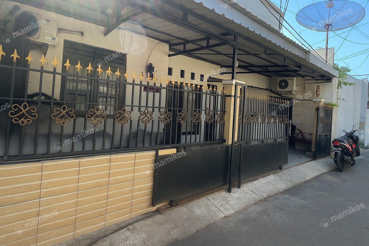 Rumah Sertifikat SHM 2 Kamar Tidur 2 Kamar Mandi Matraman Jakarta Timur
