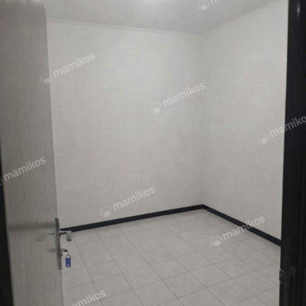 Rumah Sertifikat SHM 5 Kamar Tidur 2 Kamar Mandi Tomang Jakarta Barat - Photo 4