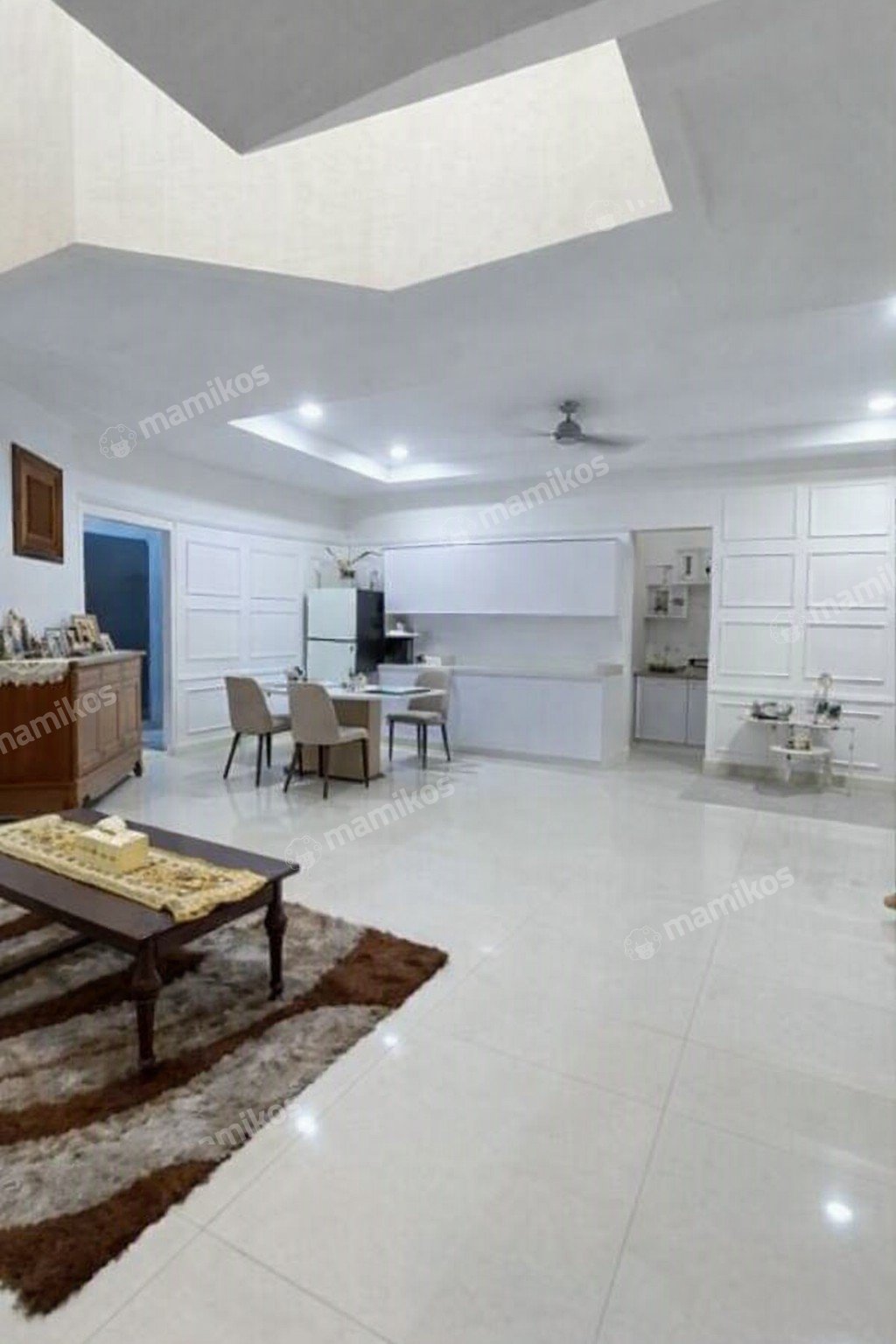 Rumah Sertifikat SHM 4 Kamar Tidur 3 Kamar Mandi Kelapa Gading Jakarta Utara - Photo 4