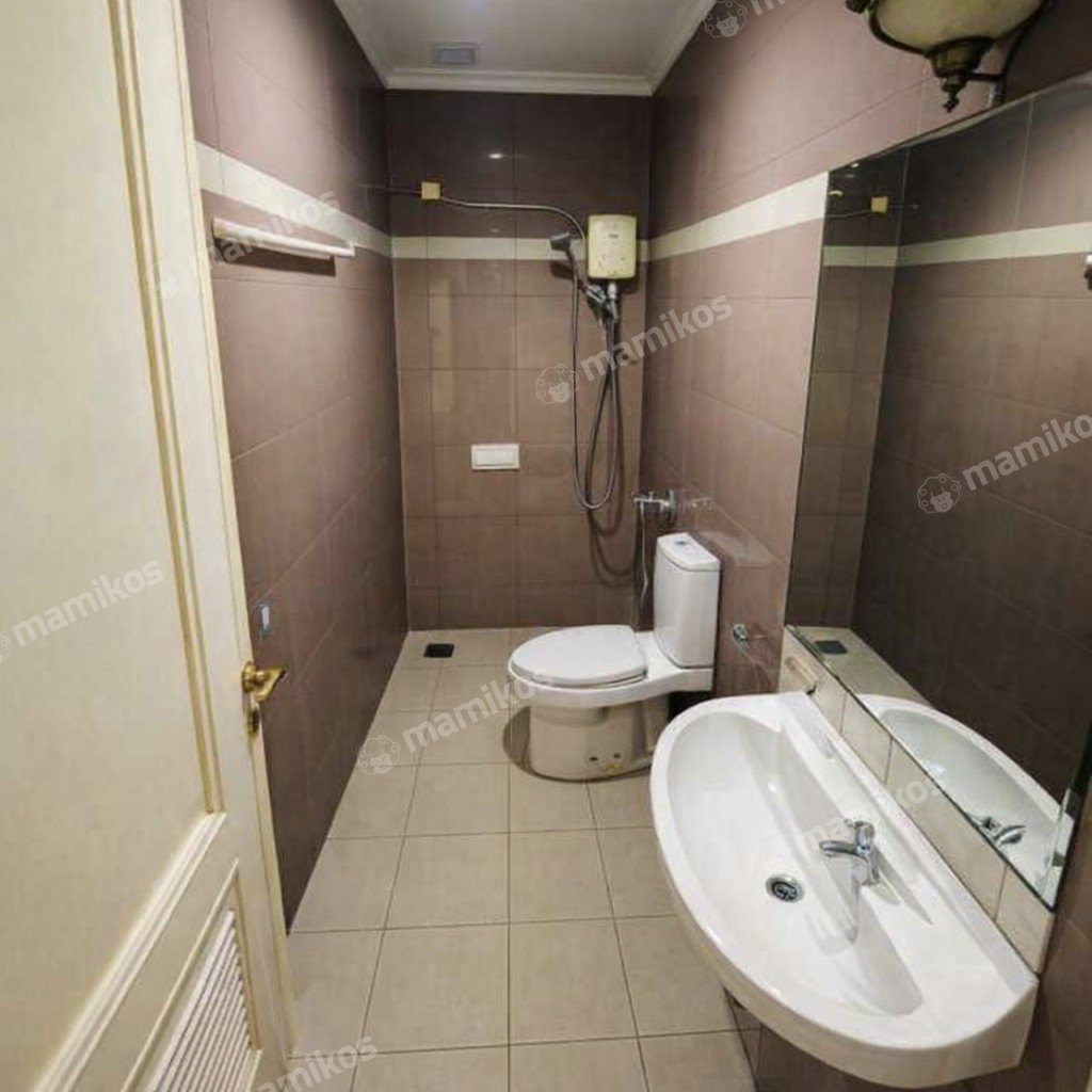 Rumah Sertifikat SHM 4 Kamar Tidur 4 Kamar Mandi Pantai Indah Kapuk Jakarta Utara - Photo 3