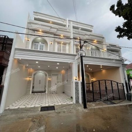 Rumah Sertifikat SHM 4 Kamar Tidur 4 Kamar Mandi Pancoran Mas Depok - Photo 2