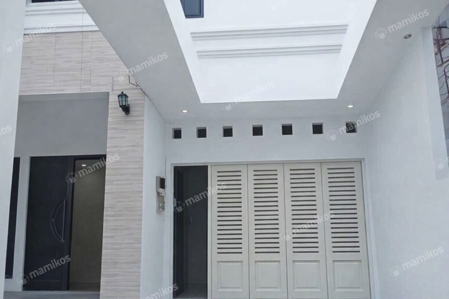 Rumah Sertifikat SHM 5 Kamar Tidur 5 Kamar Mandi Duren Sawit Jakarta Timur
