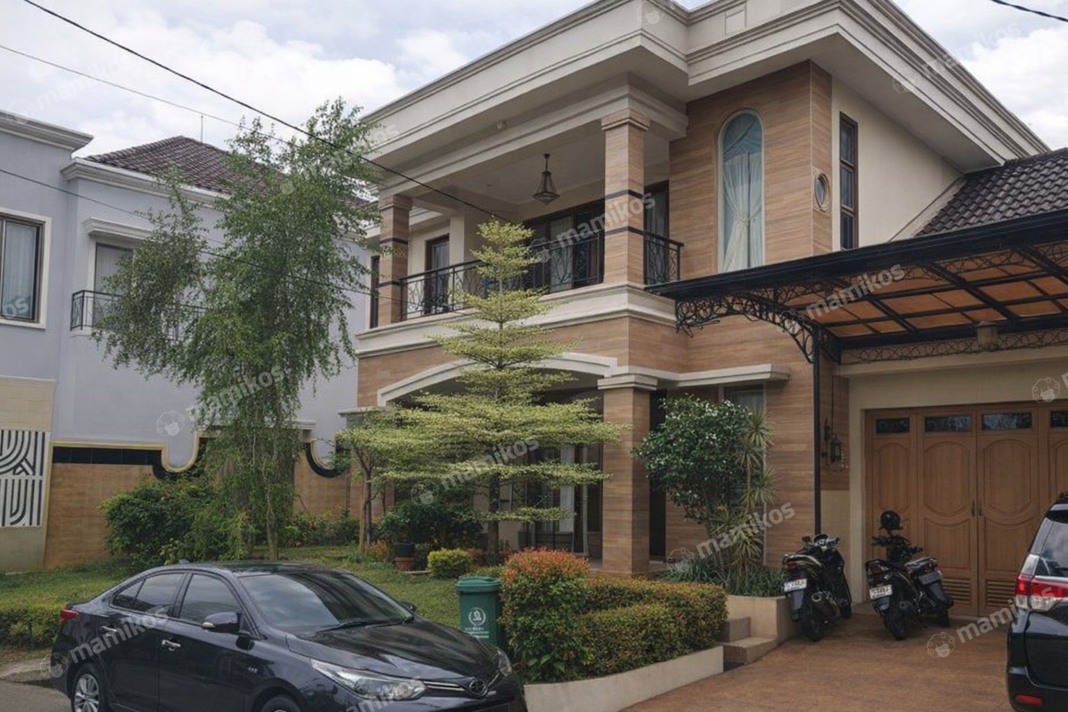 Rumah Sertifikat SHM 5 Kamar Tidur 5 Kamar Mandi Jati Padang Jakarta Selatan