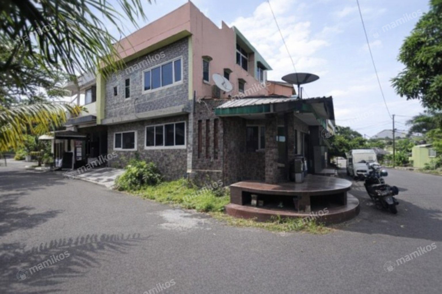 Rumah Sertifikat SHM 3 Kamar Tidur 2 Kamar Mandi Metland Menteng Jakarta Timur