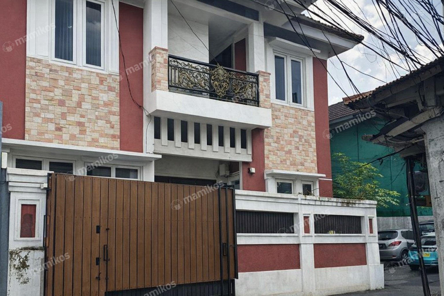 Rumah Sertifikat SHM 5 Kamar Tidur 4 Kamar Mandi Jatinegara Jakarta Timur