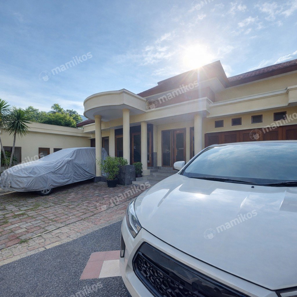 Rumah Sertifikat SHM 13 Kamar Tidur 1 Kamar Mandi Senopati Jakarta Selatan - Photo 2
