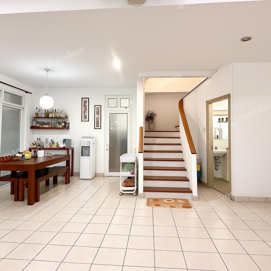 Rumah Sertifikat SHM 4 Kamar Tidur 3 Kamar Mandi Villa Meruya Jakarta Barat - Photo 4