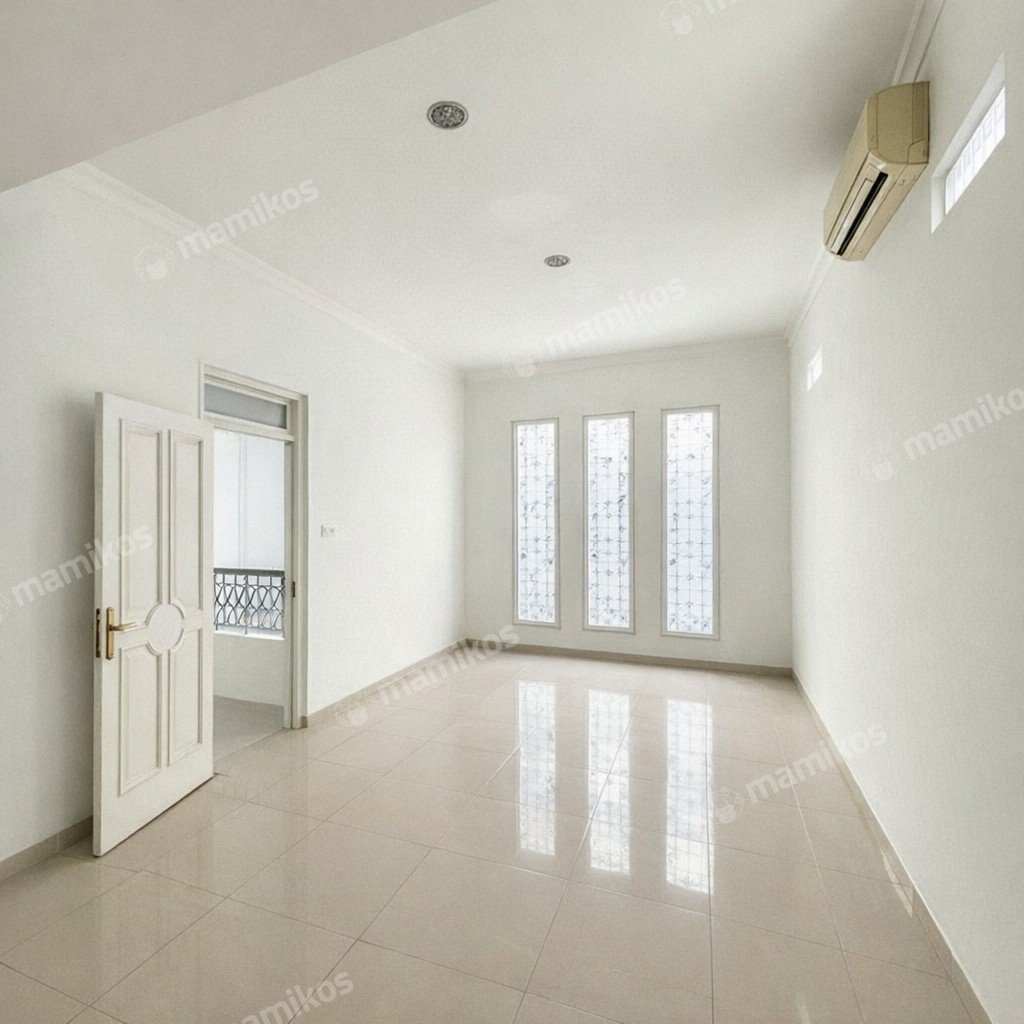 Rumah Sertifikat SHM 3 Kamar Tidur 3 Kamar Mandi Lebak Bulus Jakarta Selatan - Photo 5