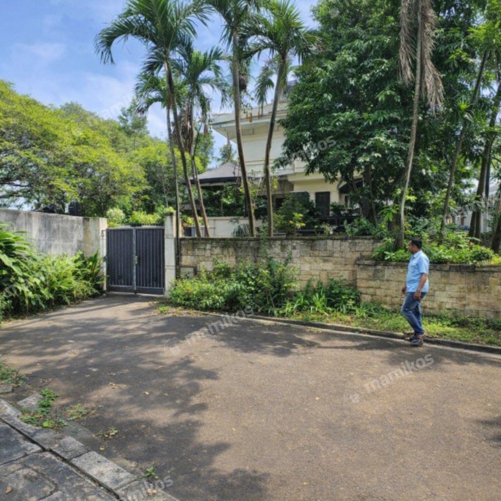 Rumah Sertifikat SHM 7 Kamar Tidur 6 Kamar Mandi Kuningan Jakarta Selatan - Photo 2
