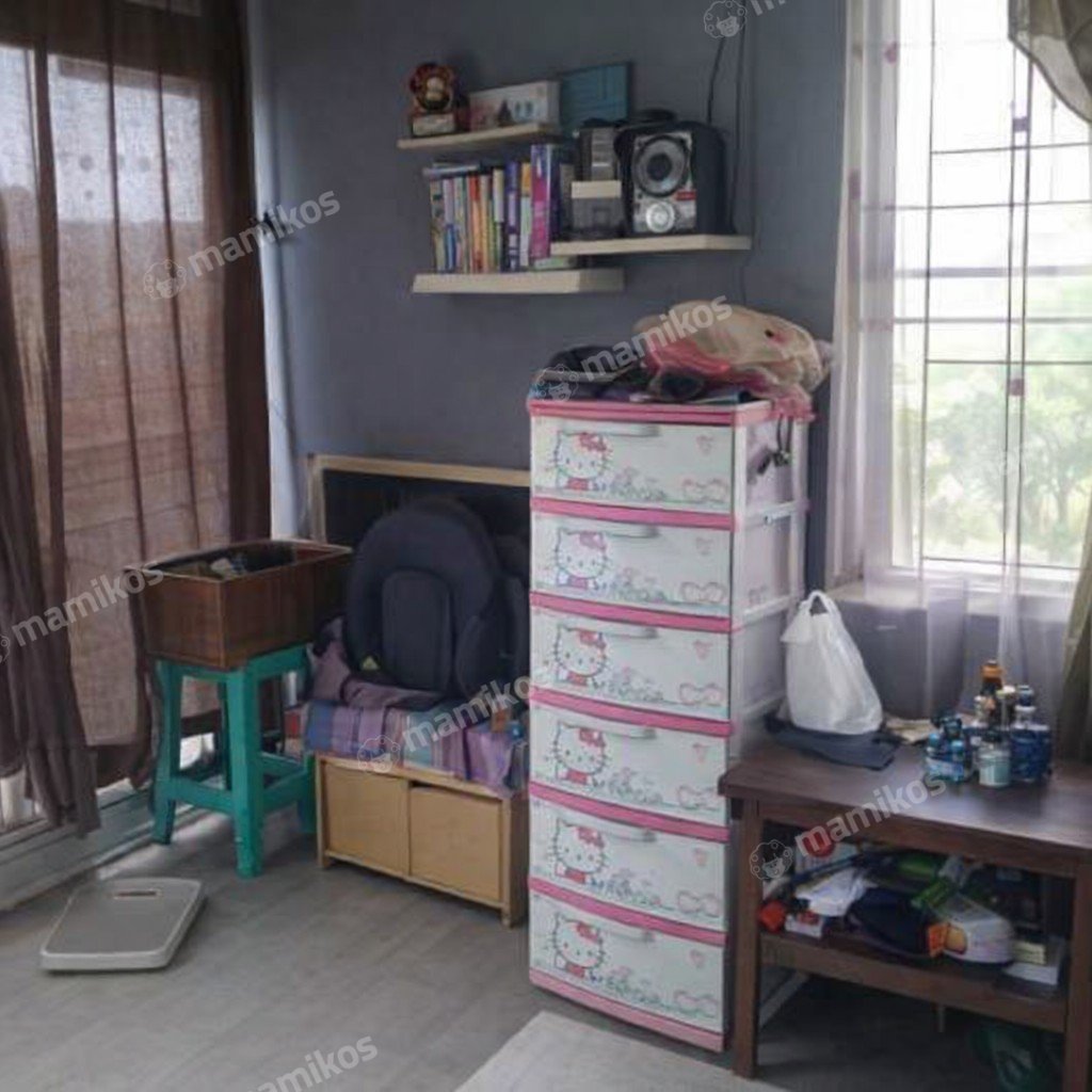 Rumah Sertifikat SHM 2 Kamar Tidur 2 Kamar Mandi Taman Surya Jakarta Barat - Photo 2