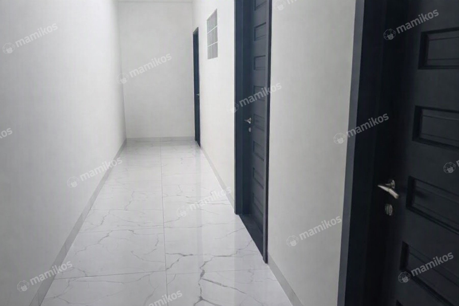 Rumah Sertifikat SHM 6 Kamar Tidur 3 Kamar Mandi Sunter Jakarta Utara - Photo 2