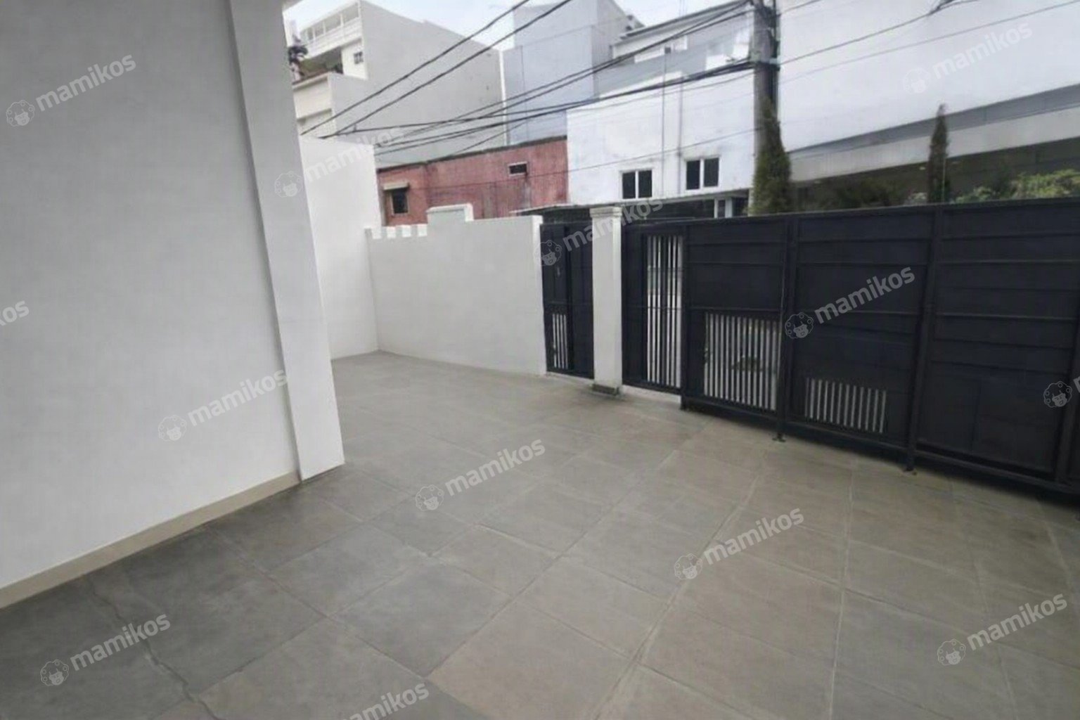 Rumah Sertifikat SHM 6 Kamar Tidur 3 Kamar Mandi Sunter Jakarta Utara - Photo 3