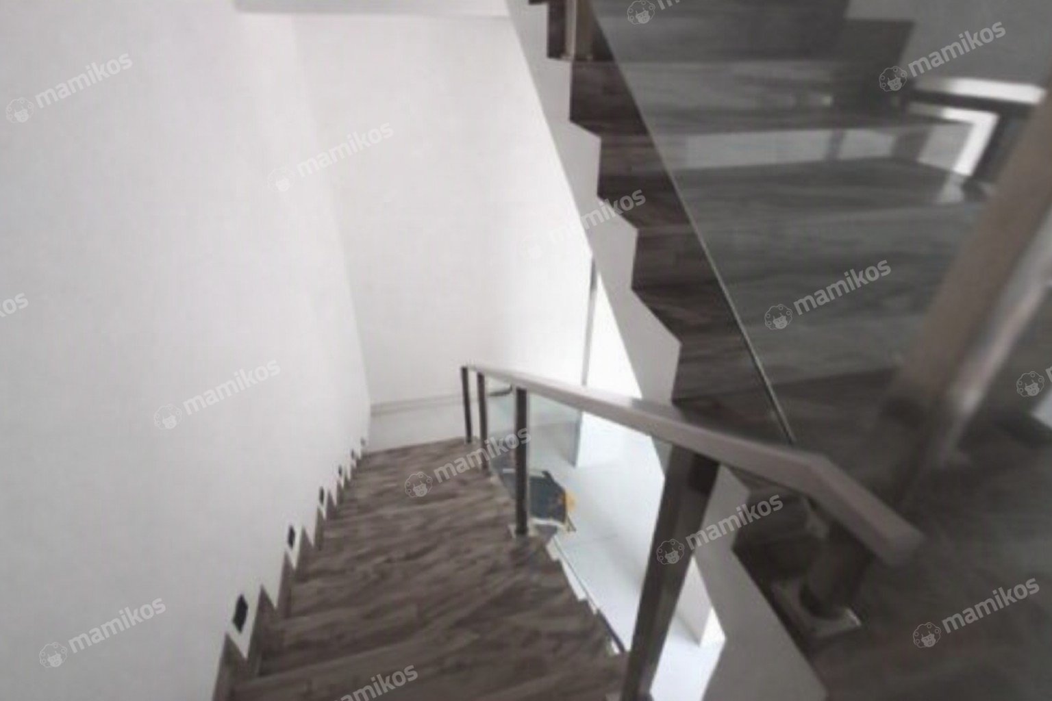 Rumah Sertifikat SHM 6 Kamar Tidur 3 Kamar Mandi Sunter Jakarta Utara - Photo 5
