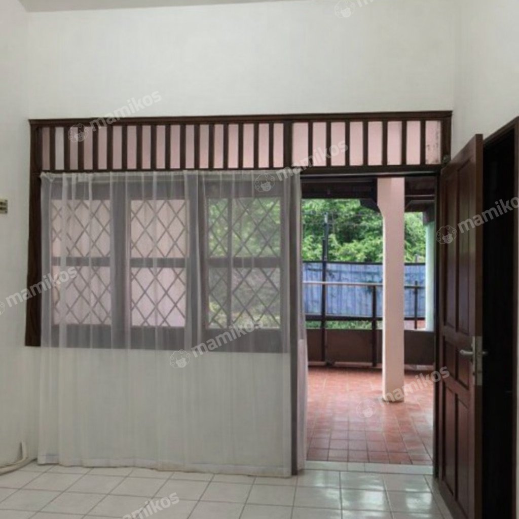 Rumah Sertifikat SHM 5 Kamar Tidur 3 Kamar Mandi Cilandak Jakarta Selatan - Photo 2