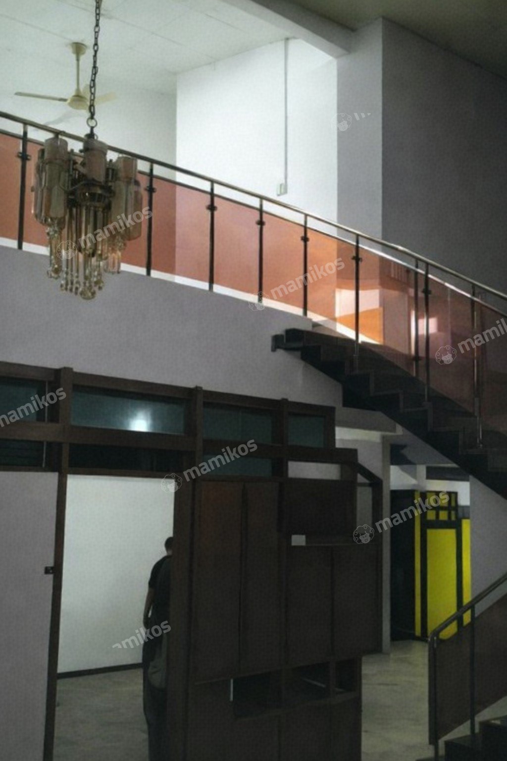Rumah Sertifikat SHM 5 Kamar Tidur 6 Kamar Mandi Kebayoran Lama Jakarta Selatan - Photo 2